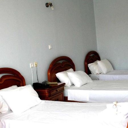 Revis Station Plataria Hotel Kültér fotó