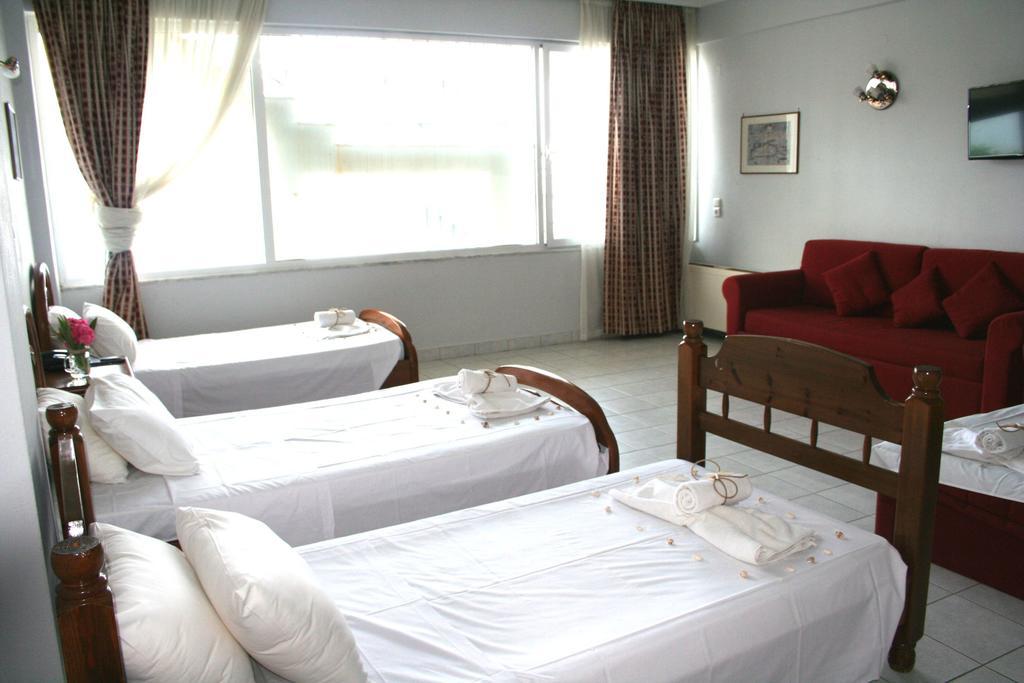 Revis Station Plataria Hotel Kültér fotó