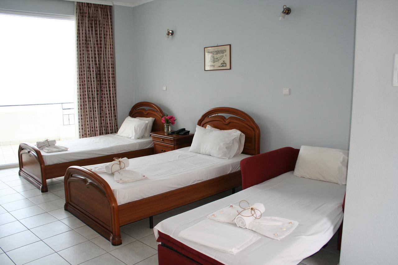 Revis Station Plataria Hotel Kültér fotó