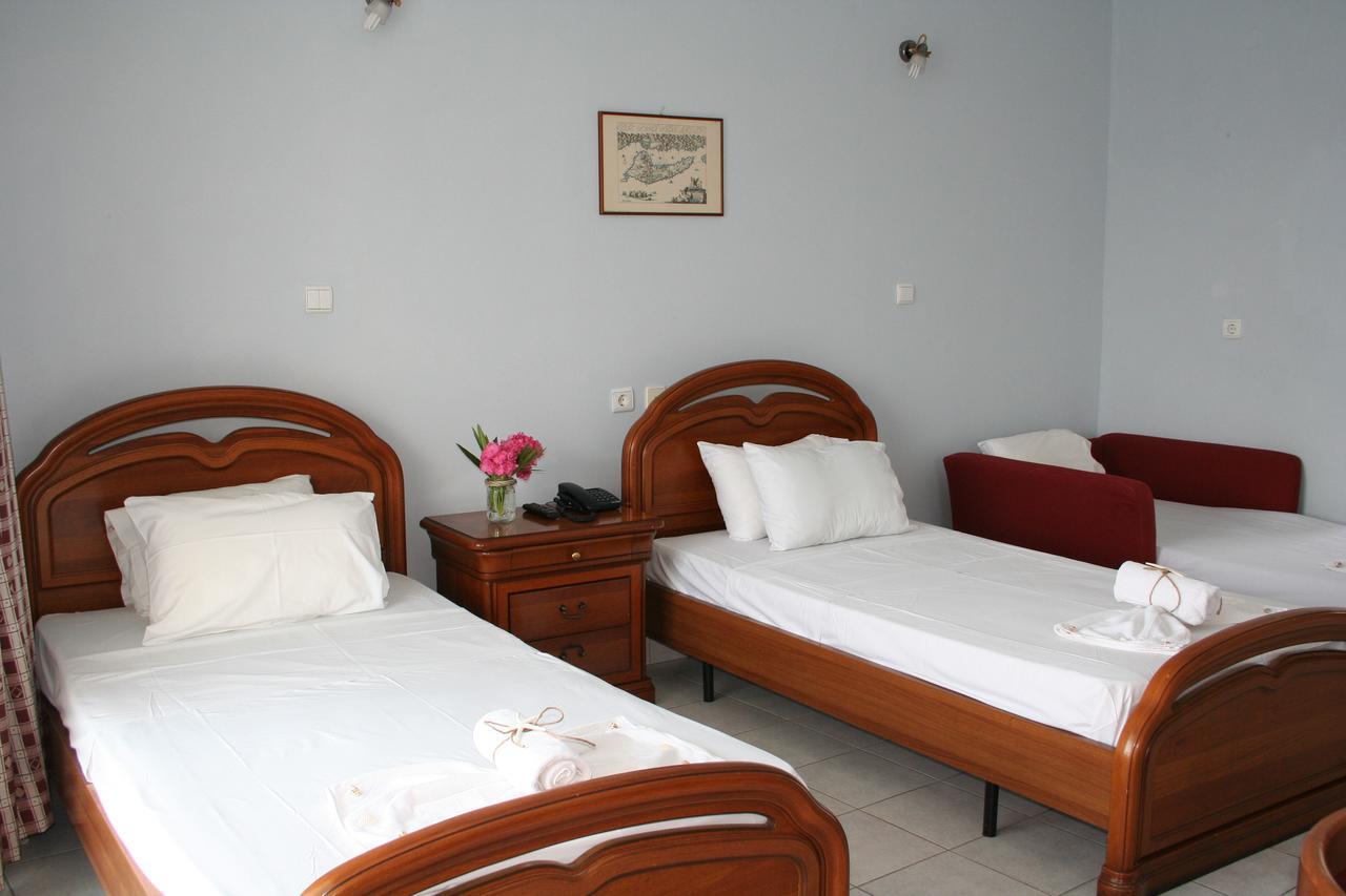 Revis Station Plataria Hotel Kültér fotó