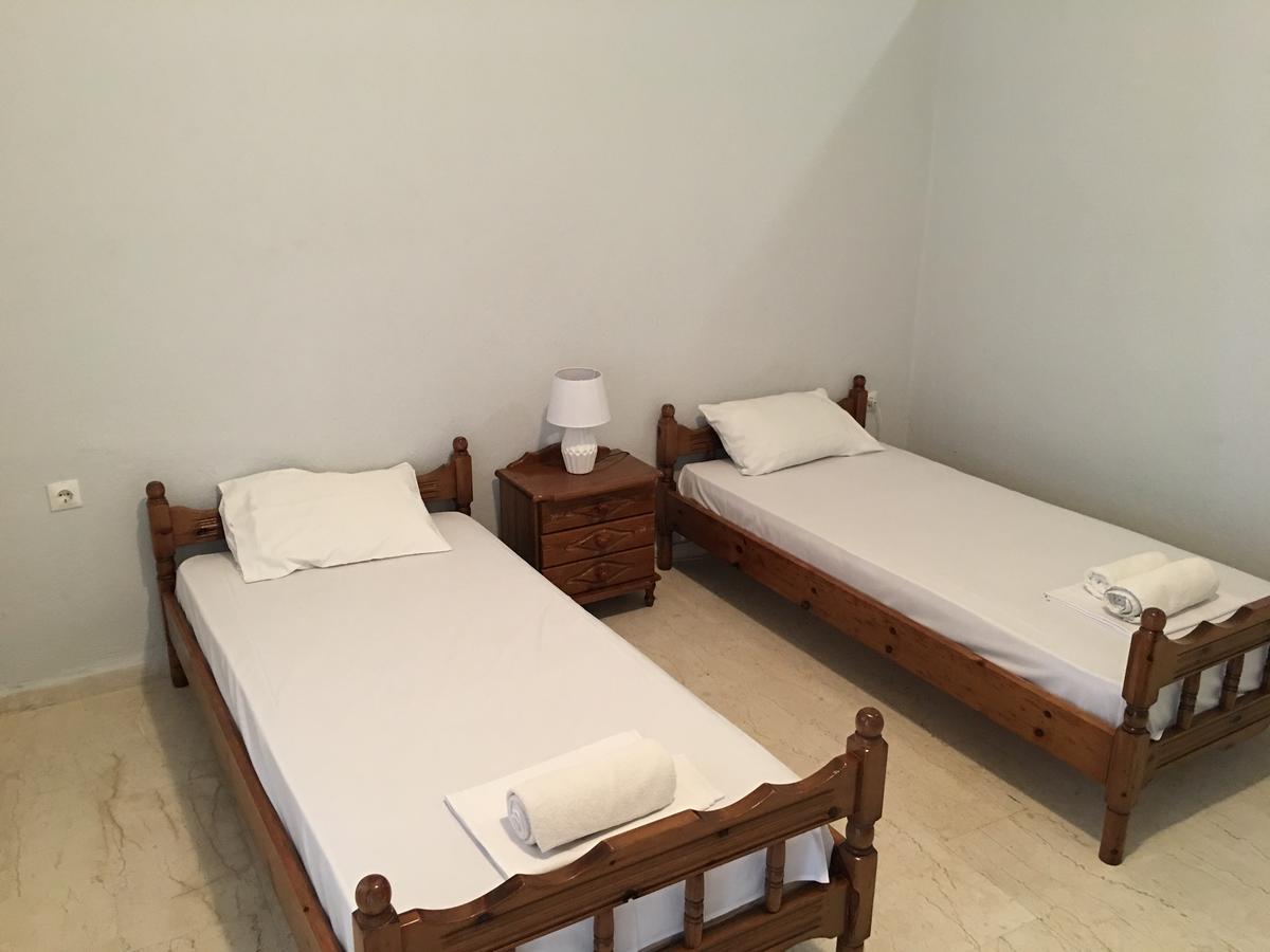 Revis Station Plataria Hotel Kültér fotó
